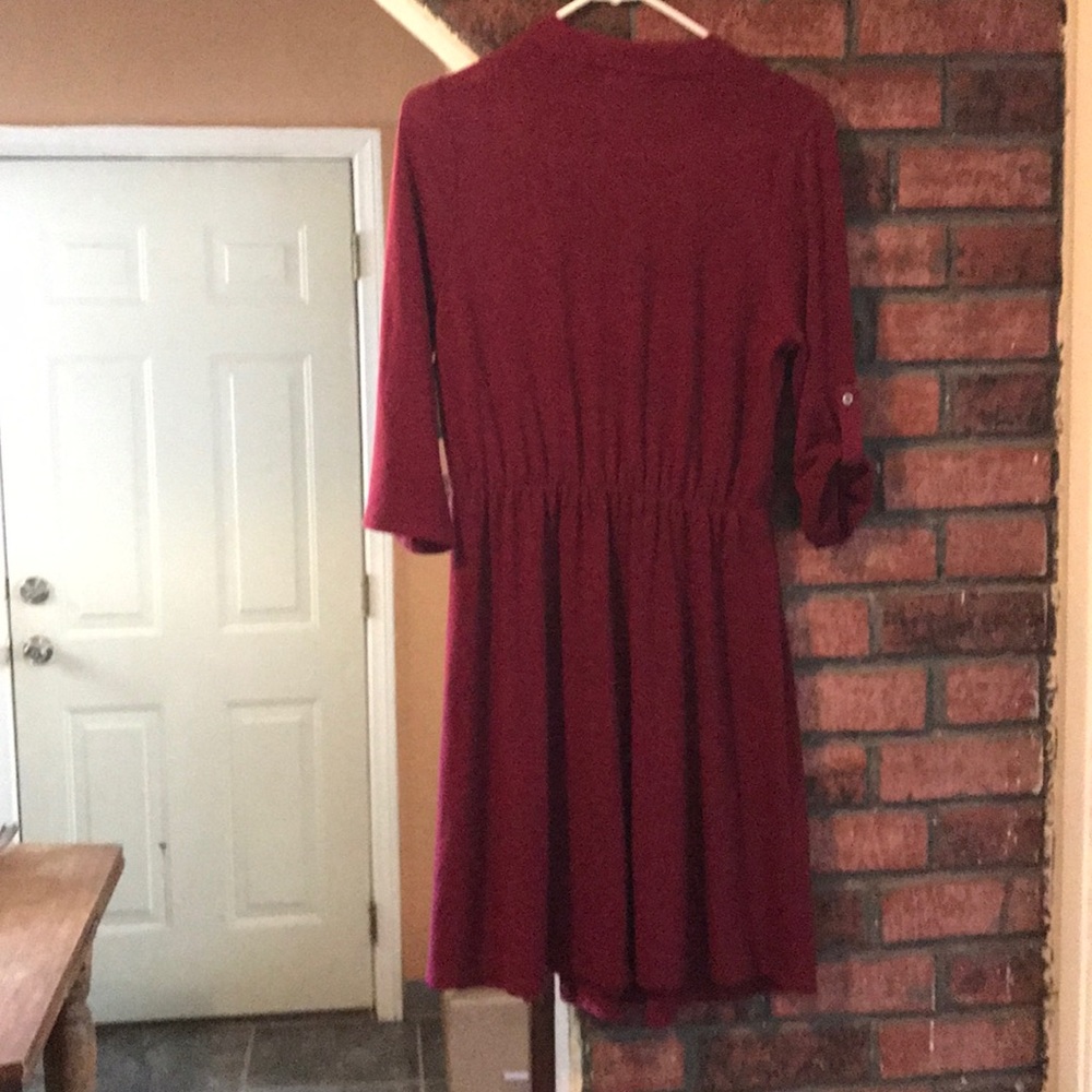 Dress - Picture 3 of 3